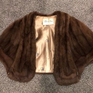 Vintage real fur capelette/cape